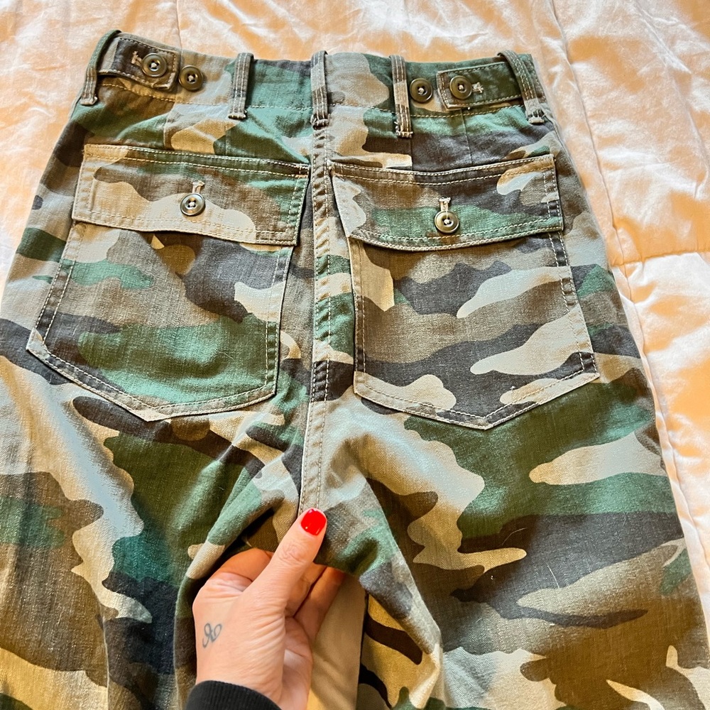NWOT J. crew high rise Cammo pants